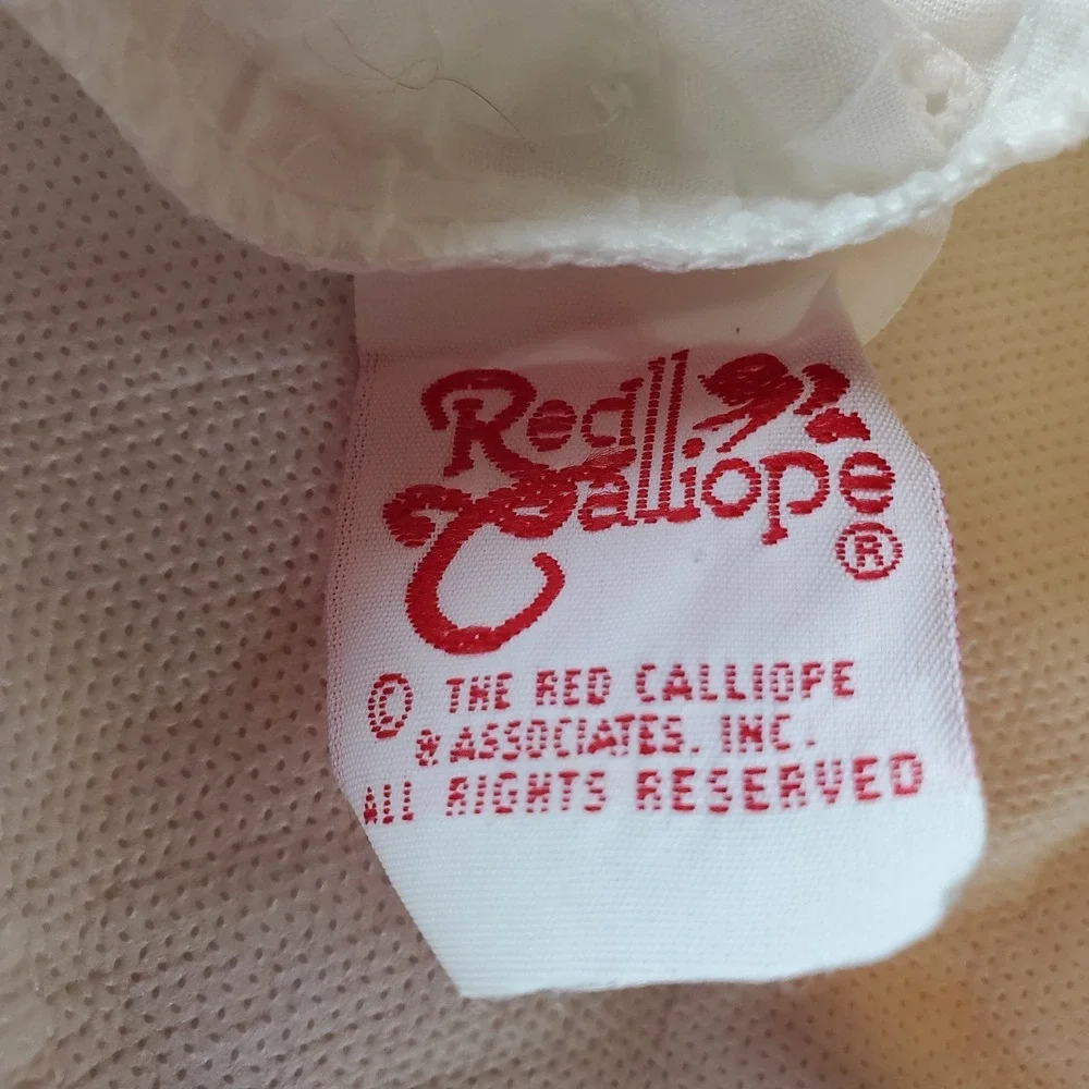 Red‎ Calliope Crib Skirt White Eyelet Cotton 9